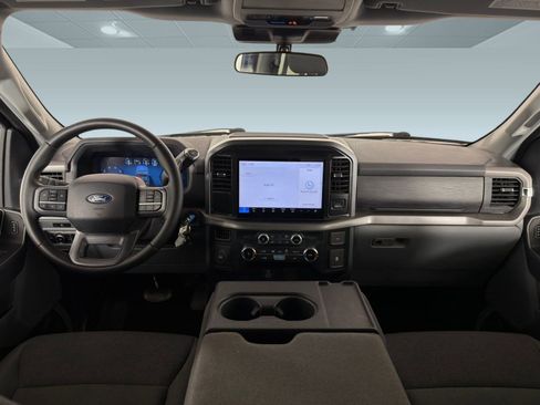 Used 2025 Ford F150 XLT w/ Equipment Group 301A Standard image 13