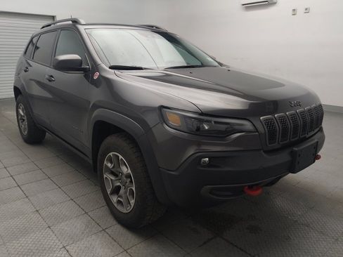 Used 2021 Jeep Cherokee Trailhawk AWD/4WD image 13