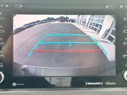 Used 2020 Toyota Sienna XLE FWD image 16