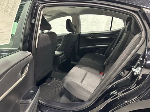 Used 2025 Toyota Camry LE image 44