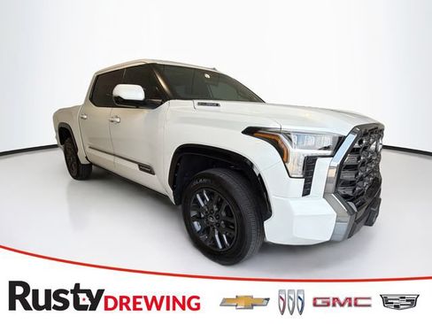 Used 2025 Toyota Tundra Platinum AWD/4WD image 1