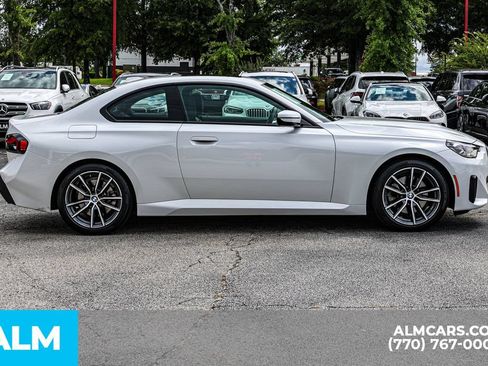 Used 2026 BMW 230i Coupe w/ Premium Package RWD image 9