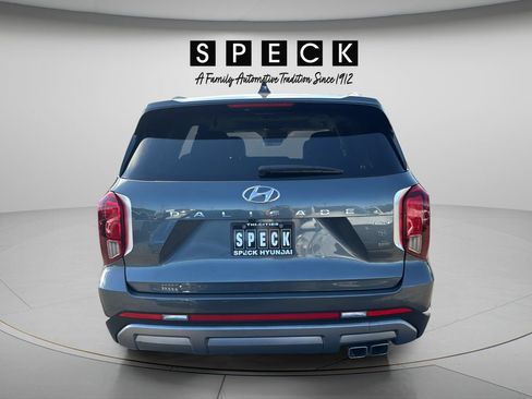 Used 2023 Hyundai Palisade Limited AWD/4WD image 4