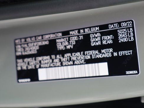 Used 2023 Volvo XC40 B5 Ultimate w/ Protection Package Premier image 26