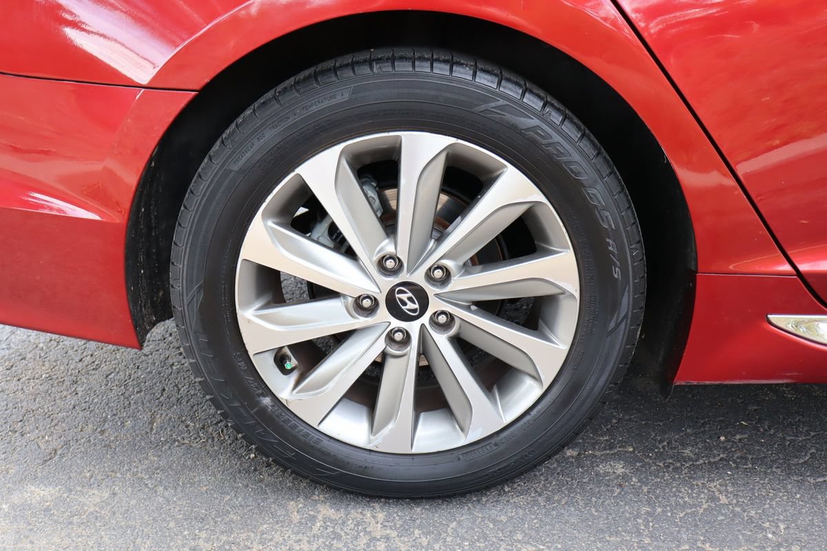 Used 2016 Hyundai Sonata Sport w/ Option Group 1V FWD image 44
