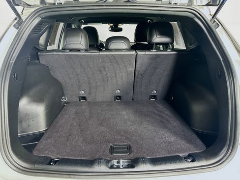 Used 2025 Jeep Compass Limited image 26