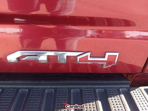 Used 2022 GMC Sierra 2500 AT4 w/ AT4 Premium Plus Package image 8