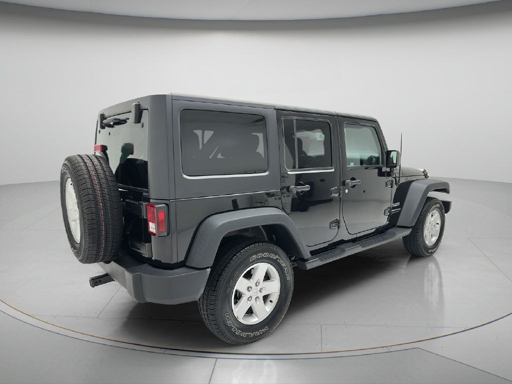 Used 2018 Jeep Wrangler Unlimited Sport S AWD/4WD image 5