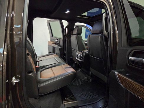 Used 2020 Chevrolet Silverado 2500 High Country w/ Z71 Off-Road Package image 76