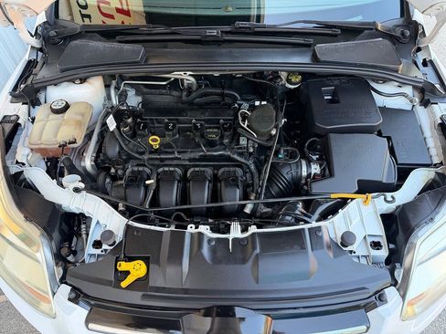 Used 2012 Ford Focus SEL FWD image 27