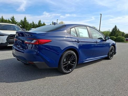 Used 2026 Toyota Camry SE AWD/4WD image 4
