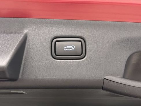 Used 2025 Hyundai Tucson Limited AWD/4WD image 29