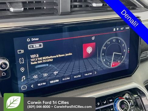 Used 2022 GMC Sierra 1500 Denali w/ Denali Reserve Package AWD/4WD image 22