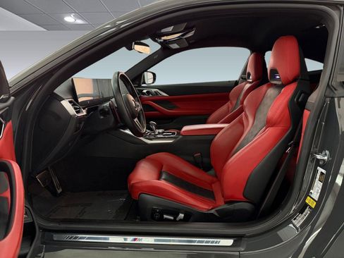 Used 2024 BMW M4 Competition w/ Executive Package image 5