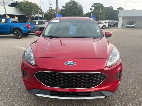 Certified 2020 Ford Escape SE FWD image 3