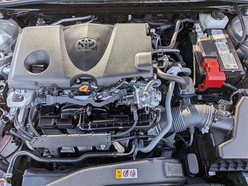 Used 2024 Toyota Camry SE FWD image 22