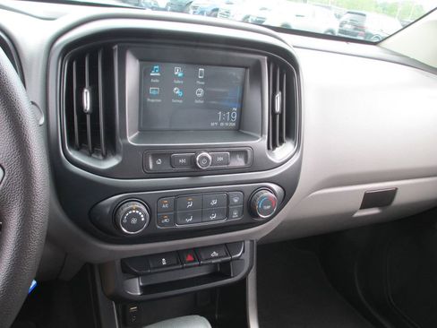 Used 2018 GMC Canyon 2WD Crew Cab w/ Convenience Package image 24