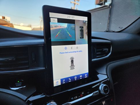 Used 2021 Ford Explorer ST w/ Equipment Group 401A image 28