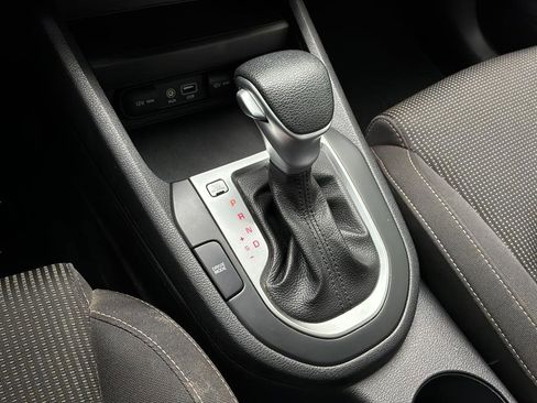 Used 2021 Kia Forte LXS FWD image 13