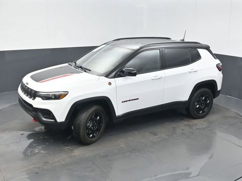 Certified 2023 Jeep Compass Trailhawk w/ Trailhawk Elite Group image 41