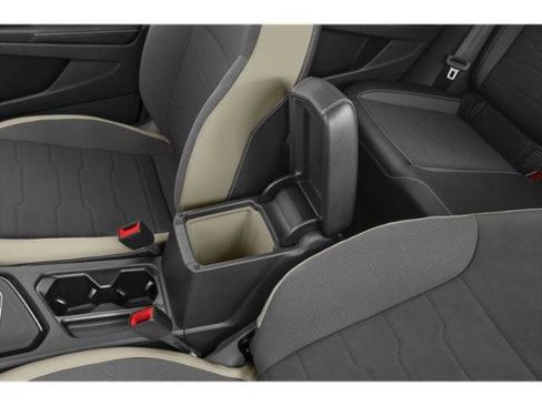 New 2025 Volkswagen Taos SE image 14