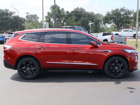 Certified 2024 Buick Enclave Essence w/ Sport Touring Edition FWD image 10