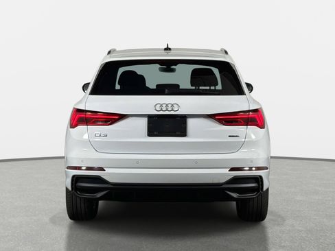 Used 2025 Audi Q3 2.0T Premium AWD/4WD image 4