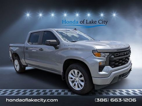 Used 2023 Chevrolet Silverado 1500 Custom AWD/4WD image 1