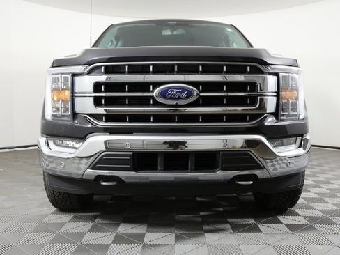 Used 2021 Ford F150 Lariat image 2