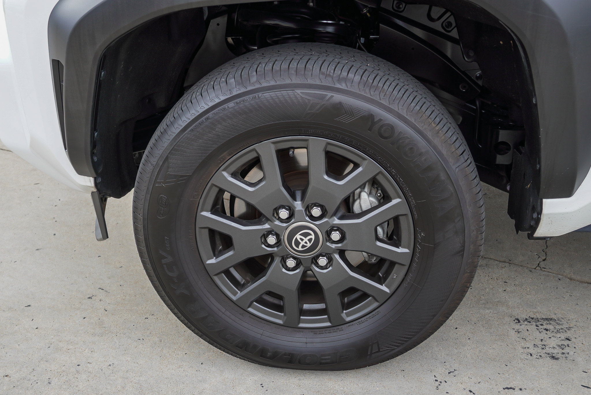 Certified 2025 Toyota 4Runner SR5 AWD/4WD image 12