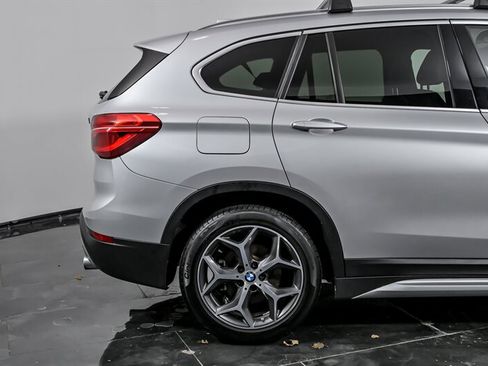 Used 2018 BMW X1 xDrive28i image 11