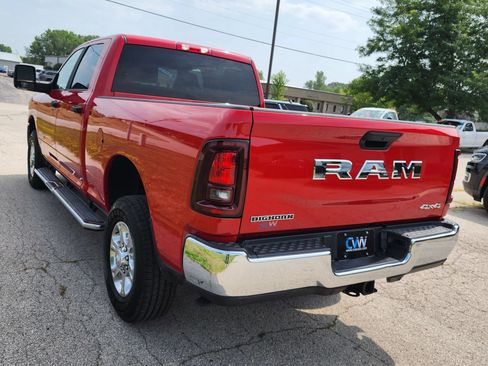 Used 2026 RAM 2500 Big Horn AWD/4WD image 14