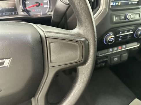 Used 2019 Chevrolet Silverado 1500 Custom Trail Boss w/ Custom Convenience Package image 16