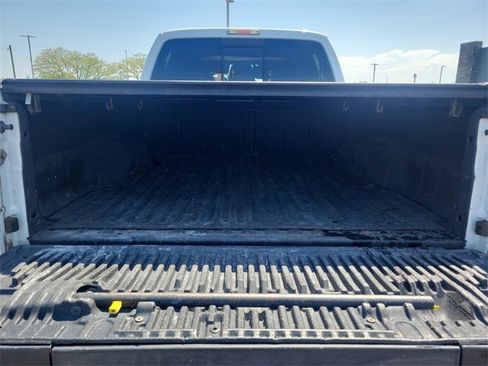 Used 2016 Ford F250 Lariat w/ Lariat Ultimate Package AWD/4WD image 29