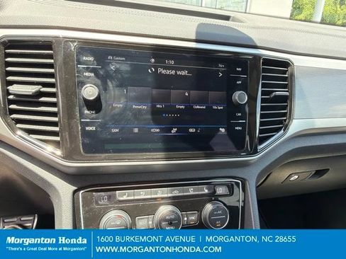 Used 2023 Volkswagen Atlas SEL Premium AWD/4WD image 3