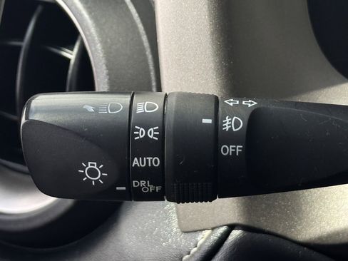 Used 2017 Toyota RAV4 XLE w/ Plus Extra Value Package image 21