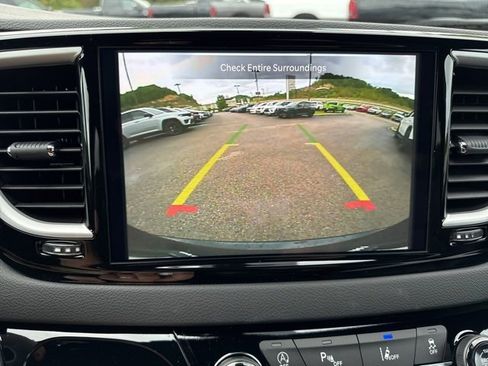 New 2026 Chrysler Voyager LX image 36