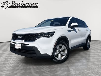 Used 2022 Kia Sorento LX