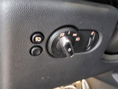 Used 2022 MINI Cooper John Cooper Works w/ Premium Package image 17