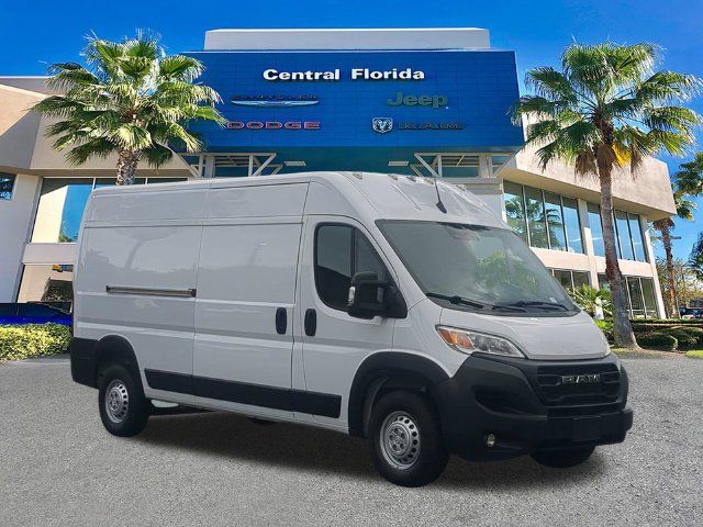 Used 2024 RAM ProMaster 2500 w/ Convenience Group FWD image 2