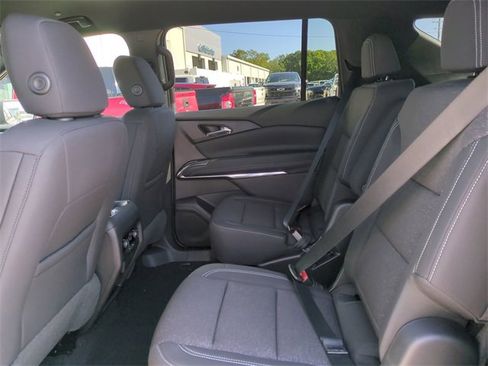 New 2026 Chevrolet Traverse LT w/ Driver Confidence Package image 14