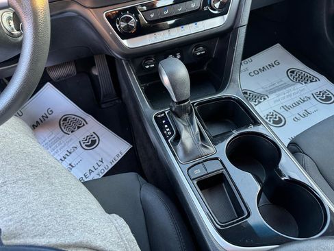 Used 2019 Hyundai Sonata SE image 30