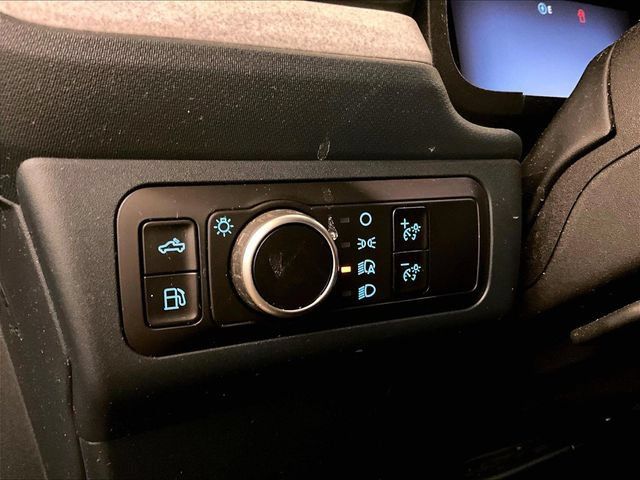 Used 2025 Ford Maverick XLT w/ Equipment Group 301A AWD/4WD image 30
