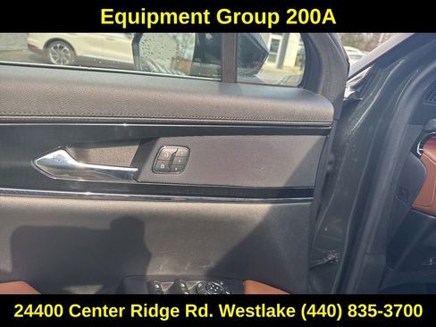 Used 2022 Lincoln Nautilus Reserve image 12