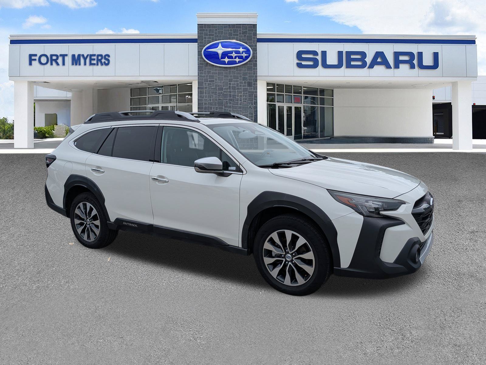 Certified 2023 Subaru Outback Touring XT AWD/4WD image 1
