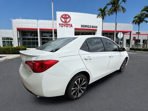 Used 2018 Toyota Corolla SE FWD image 10