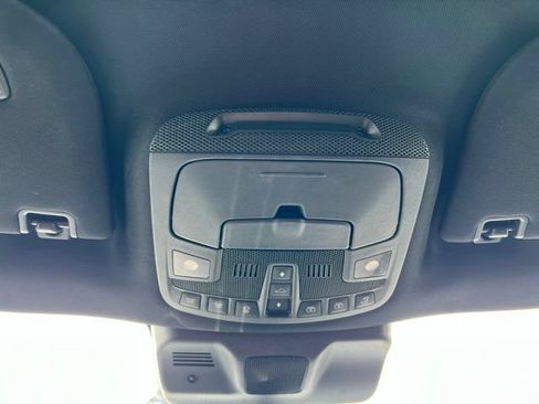 Used 2022 Lincoln Navigator L Reserve RWD image 32
