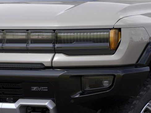 New 2026 GMC Hummer EV 4x4 Crew Cab image 10