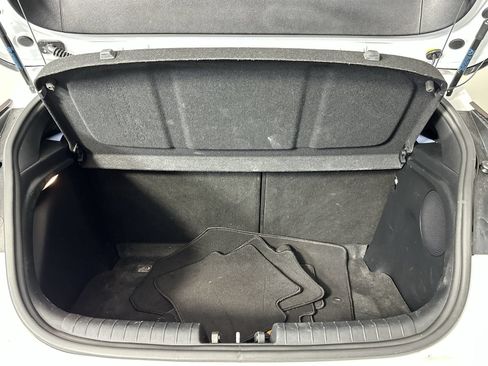 Used 2022 Hyundai Veloster N FWD image 23