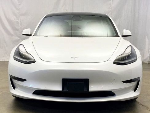 Used 2021 Tesla Model 3 Long Range image 8